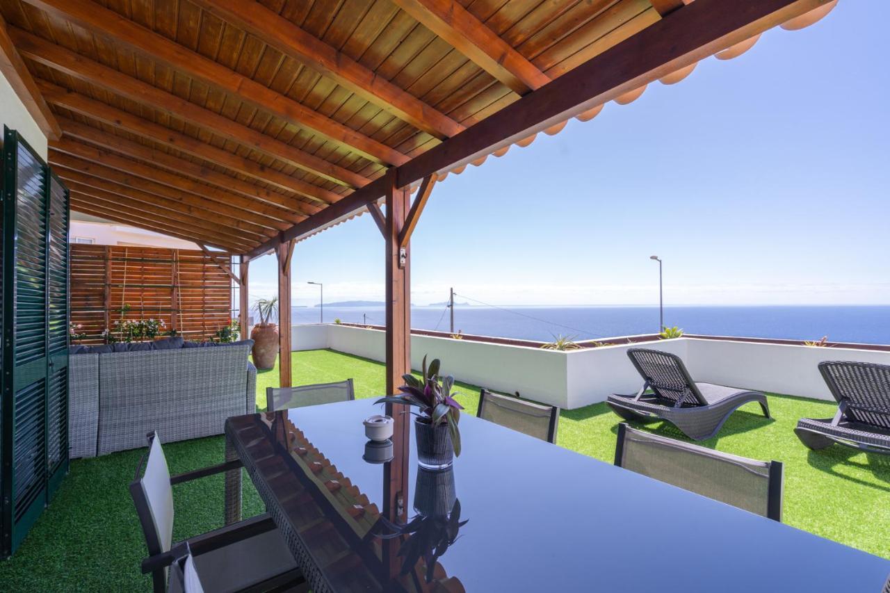 Flowers Island House 3 Canico  Exterior photo